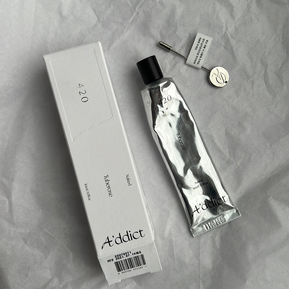 A’ddict Solid Perfume in Tuberose
